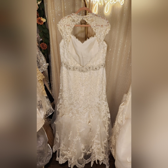 Jasmine Collection Ivory A Line Altered Wedding Gown - Picture 5 of 12